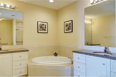 28 Harbour Isle Drive W #306, Fort Pierce, FL 34949 - Photo 21