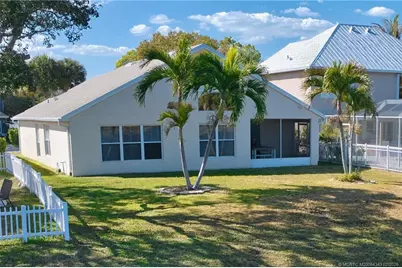 849 NW Waterlily Place, Jensen Beach, FL 34957 - Photo 9