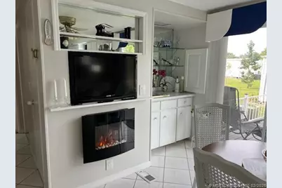 6387 Elm Lane, Lantana, FL 33462 - Photo 13