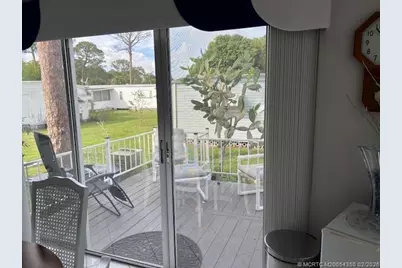 6387 Elm Lane, Lantana, FL 33462 - Photo 15