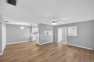 3986 NW Cinnamon Tree Cir, Jensen Beach, FL 34957 - Photo 9