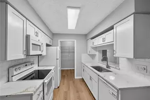 3986 NW Cinnamon Tree Cir, Jensen Beach, FL 34957 - Photo 5