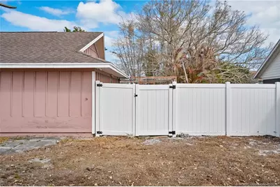 981 SE Lansdowne Avenue, Port Saint Lucie, FL 34983 - Photo 33