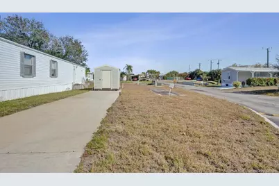 332 NE Tropicalia Lane #LOT25, Jensen Beach, FL 34957 - Photo 3