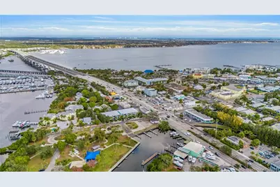 521 SW Ocean Boulevard, Stuart, FL 34994 - Photo 43