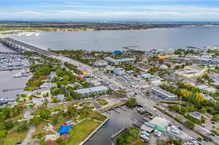 521 SW Ocean Blvd, Stuart, FL 34994 - Photo 43