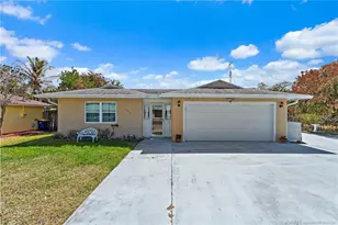 7954 SE Carlton St, Hobe Sound, FL 33455 - Photo 15