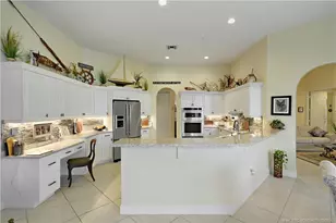 4094 SW Gleneagle Cir, Palm City, FL 34990 - Photo 9