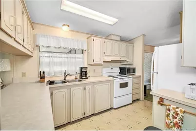 8605 Florence Drive, Port Saint Lucie, FL 34952 - Photo 13