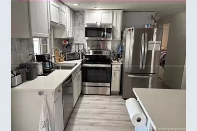 1713 SW College Street, Stuart, FL 34997 - Photo 5