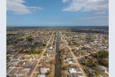 414 SW Carter Avenue, Port Saint Lucie, FL 34983 - Photo 21