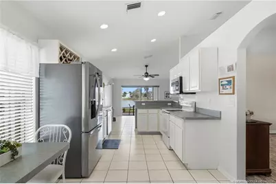 861 NW Waterlily Place, Jensen Beach, FL 34957 - Photo 9