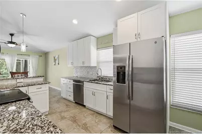820 NW Waterlily Place, Jensen Beach, FL 34957 - Photo 19