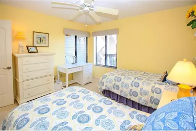 4720 NE Sandpebble Trace #305, Stuart, FL 34996 - Photo 19