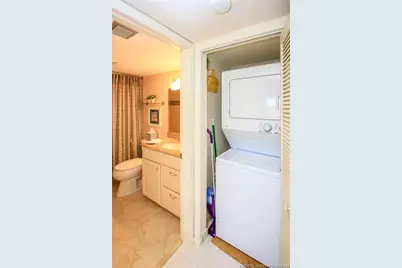 4720 NE Sandpebble Trace #305, Stuart, FL 34996 - Photo 21