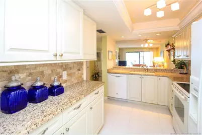 4720 NE Sandpebble Trace #305, Stuart, FL 34996 - Photo 13