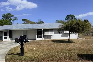 2417 NW Holiday Ct, Stuart, FL 34994 - Photo 1