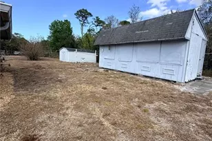 2417 NW Holiday Ct, Stuart, FL 34994 - Photo 35