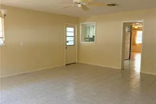 2417 NW Holiday Ct, Stuart, FL 34994 - Photo 17