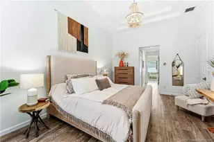 6919 SE Sleepy Hollow Ln, Stuart, FL 34997 - Photo 11