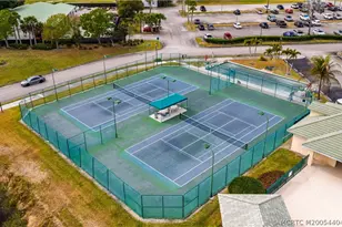 8329 SE Double Tree Dr, Hobe Sound, FL 33455 - Photo 25