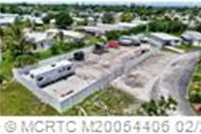 605 NE South Seas Way, Jensen Beach, FL 34957 - Photo 33