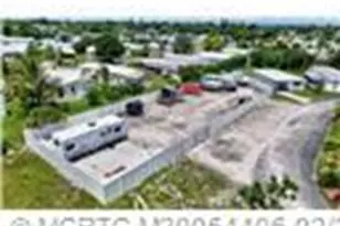 605 NE South Seas Way, Jensen Beach, FL 34957 - Photo 33