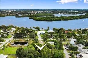 895 SW 29th Terrace, Palm City, FL 34990 - Photo 7