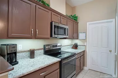 2097 SE Dranson Circle, Port Saint Lucie, FL 34952 - Photo 11