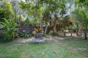 2097 SE Dranson Cir, Port Saint Lucie, FL 34952 - Photo 29