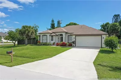 2097 SE Dranson Circle, Port Saint Lucie, FL 34952 - Photo 1