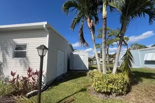 8548 Duke Ct W, Boynton Beach, FL 33436 - Photo 19