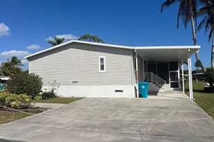 8548 Duke Ct W, Boynton Beach, FL 33436 - Photo 3