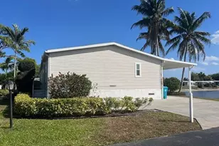 8548 Duke Ct W, Boynton Beach, FL 33436 - Photo 13