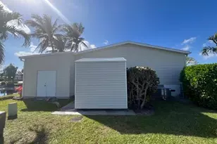 8548 Duke Ct W, Boynton Beach, FL 33436 - Photo 25