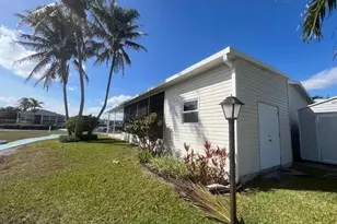 8548 Duke Ct W, Boynton Beach, FL 33436 - Photo 17