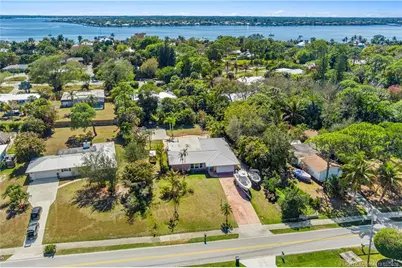 803 NW Spruce Ridge Drive, Stuart, FL 34994 - Photo 59