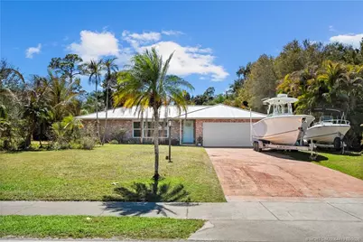 803 NW Spruce Ridge Drive, Stuart, FL 34994 - Photo 7