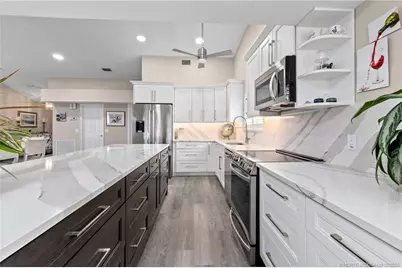 1828 SE Coronado Lane, Stuart, FL 34996 - Photo 15