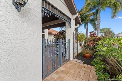 1828 SE Coronado Lane, Stuart, FL 34996 - Photo 3