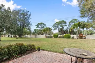 1828 SE Coronado Ln, Stuart, FL 34996 - Photo 37
