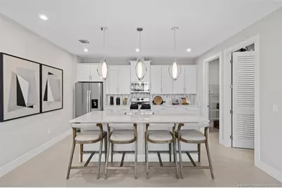 823 Prairie Avenue SW, Palm City, FL 34990 - Photo 9