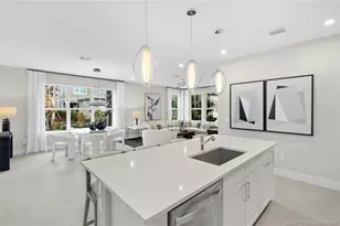 823 Prairie Ave SW, Palm City, FL 34990 - Photo 7