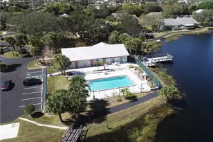 4007 NW Cinnamon Tree Cir, Jensen Beach, FL 34957 - Photo 3