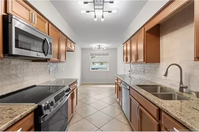 2861 SE Calvin Street, Port Saint Lucie, FL 34952 - Photo 7