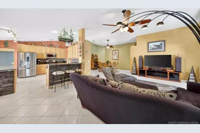 1106 SE Westminster Place, Stuart, FL 34997 - Photo 15