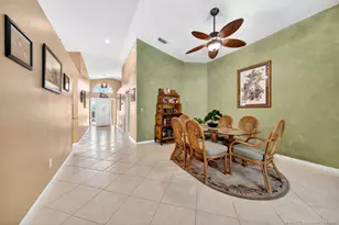 1106 SE Westminster Pl, Stuart, FL 34997 - Photo 13