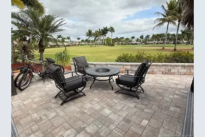 222 NW Chipshot Lane, Port Saint Lucie, FL 34986 - Photo 9