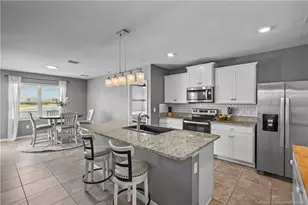 10760 SW Cremona Way, Port Saint Lucie, FL 34987 - Photo 11