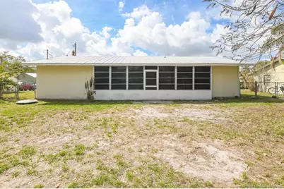 1365 SW Gastador Avenue, Port Saint Lucie, FL 34953 - Photo 31